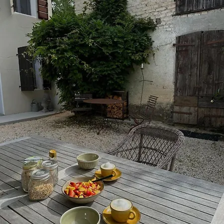 Casale Nel Mezzo Dei Vigneti Caneva
